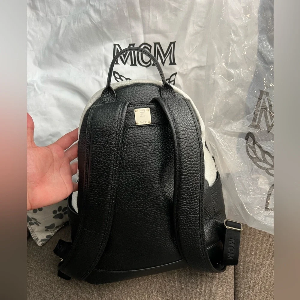 Sold - Picture 2 of 2